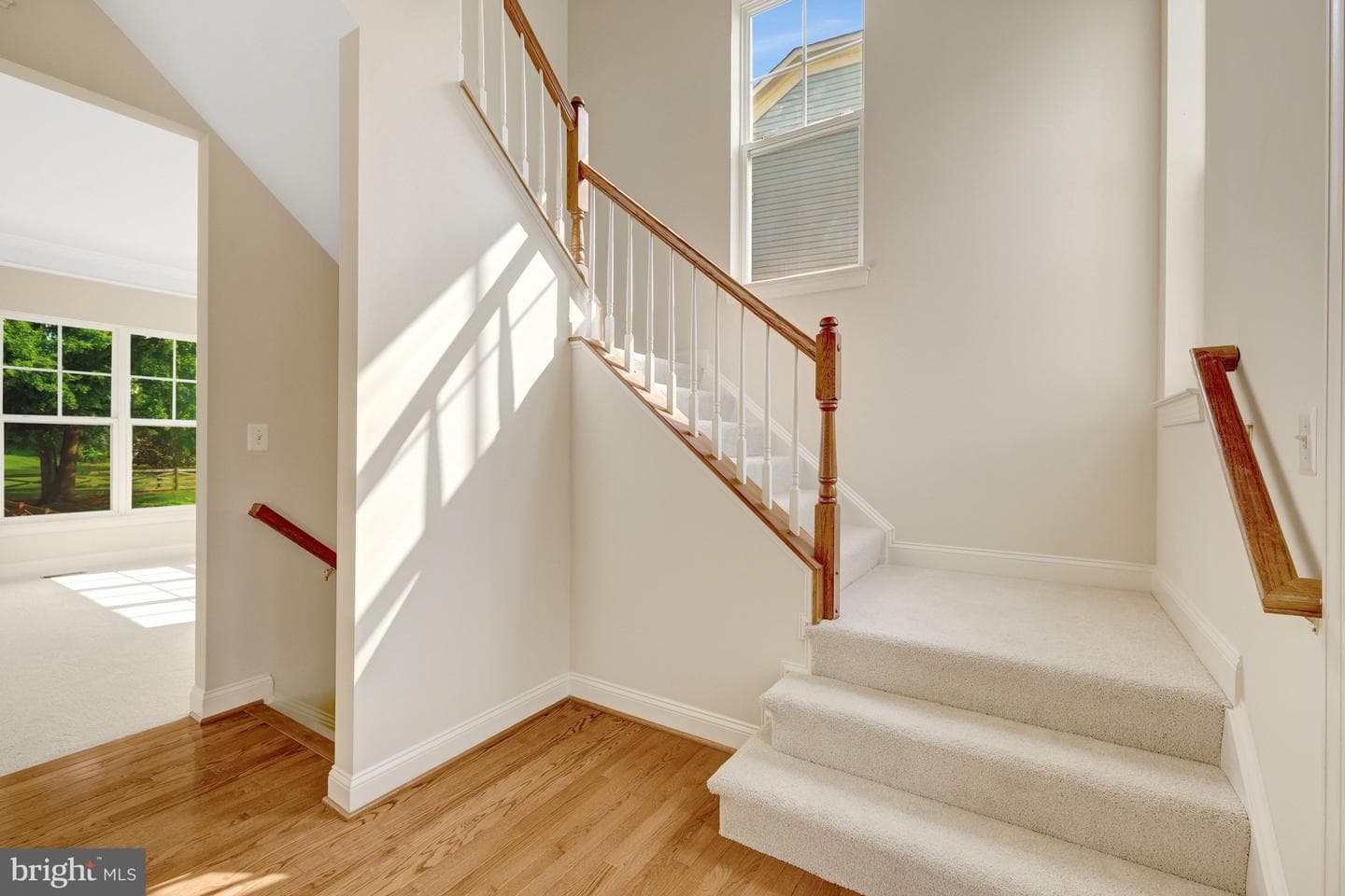 9295 Falling Water Drive photo 27