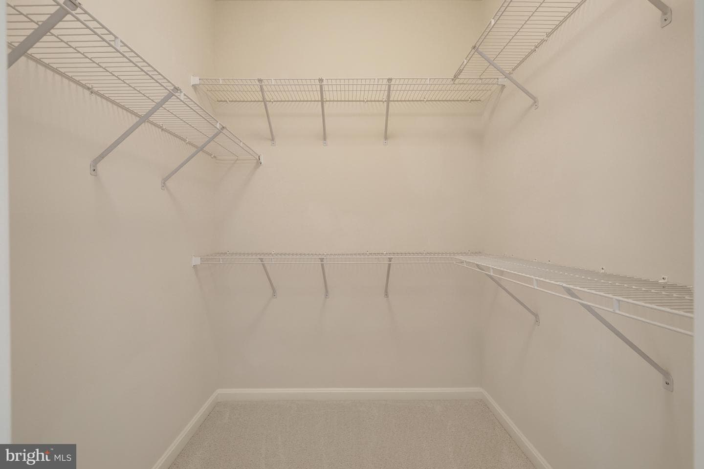 9295 Falling Water Drive photo 33