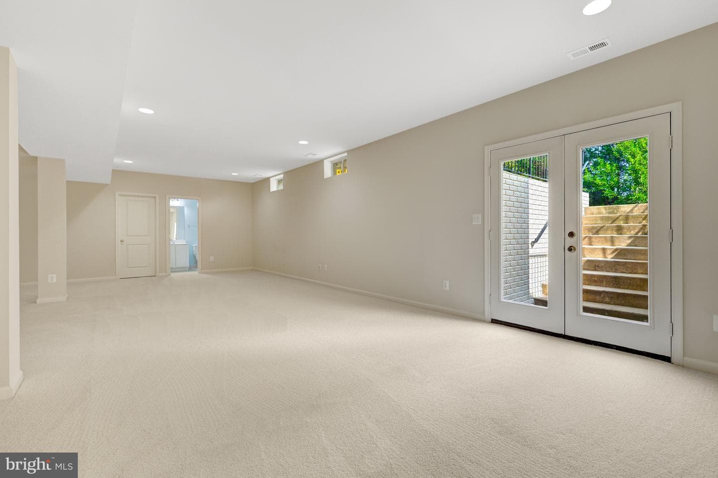9295 Falling Water Drive photo 51