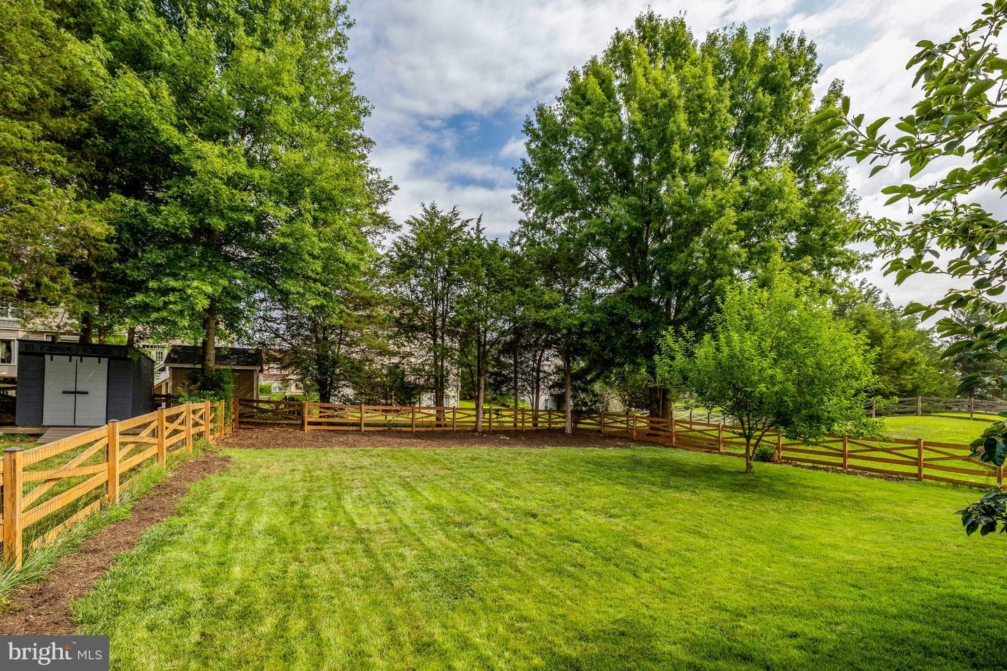 9295 Falling Water Drive photo 9