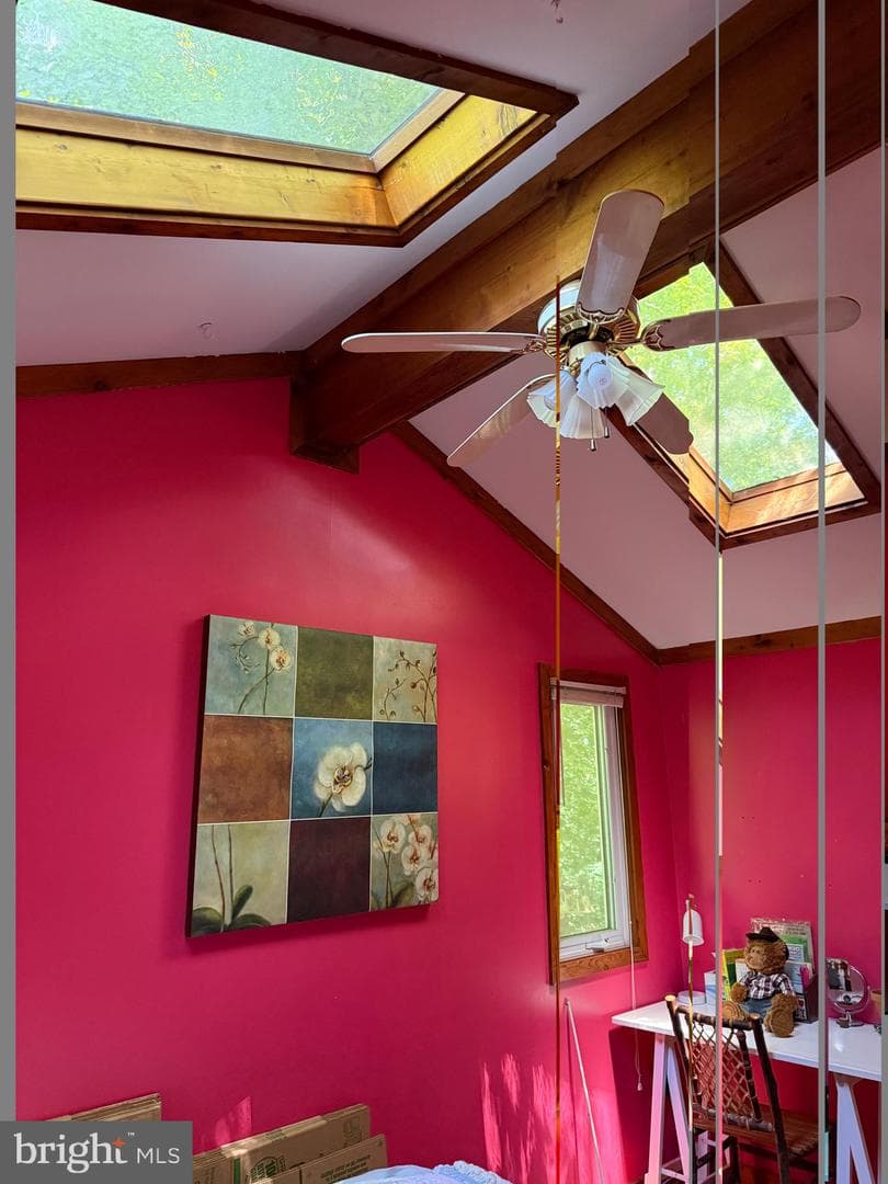 11821 Mandy Lane photo 32