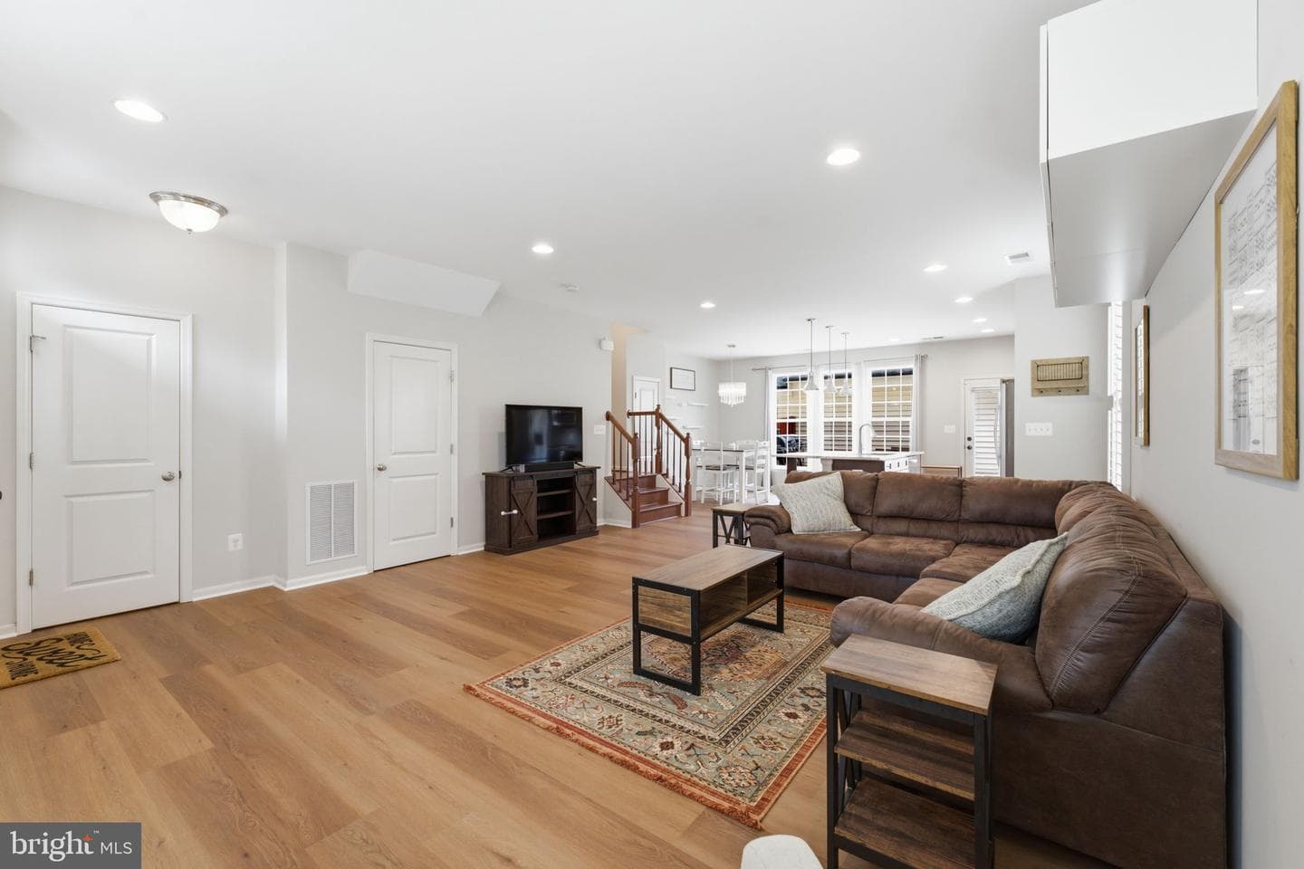 9320 Alvyn Lake Circle photo 11