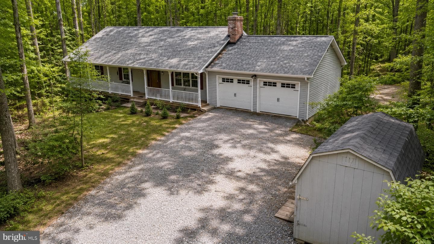 13437 Bristow Road photo 1
