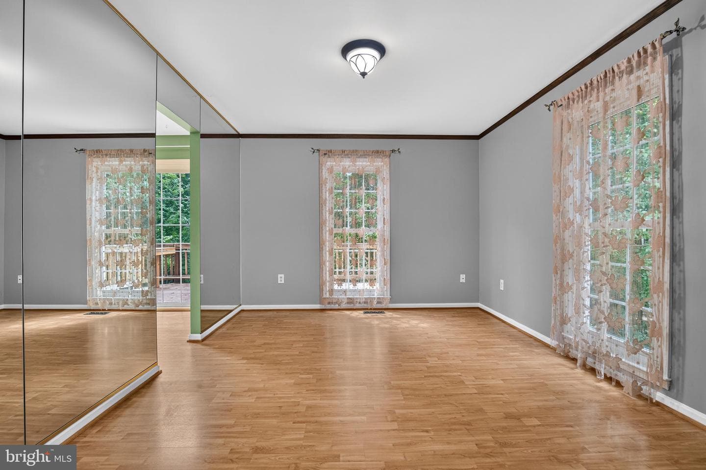 12104 Winona Drive photo 15