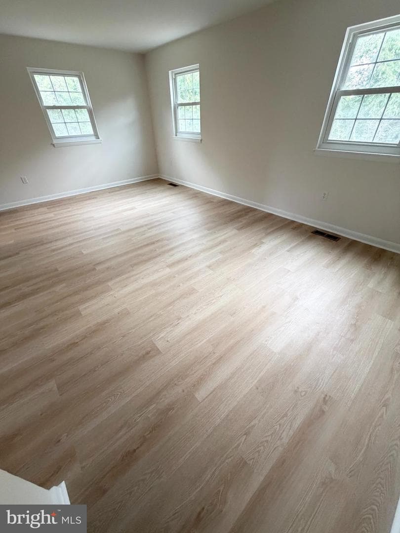 15023 Cherrydale Drive photo 10