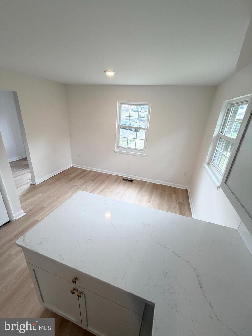 15023 Cherrydale Drive photo 4