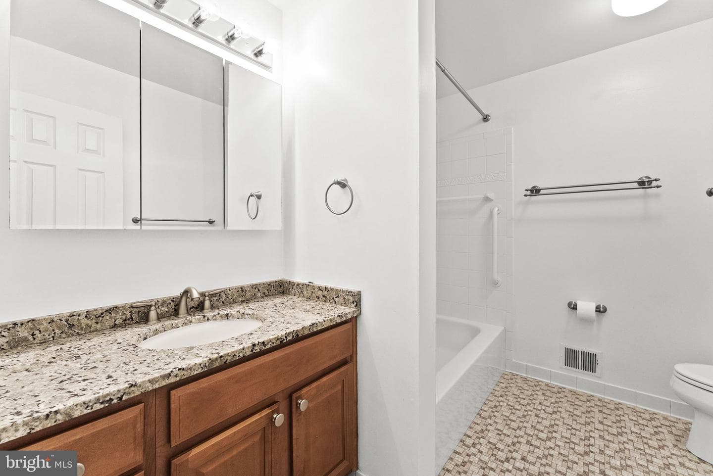 2597 Tree House Drive photo 32
