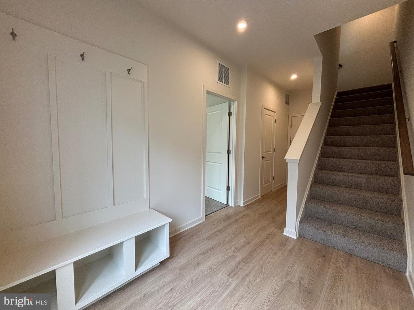 17998 Alicia Avenue photo 23