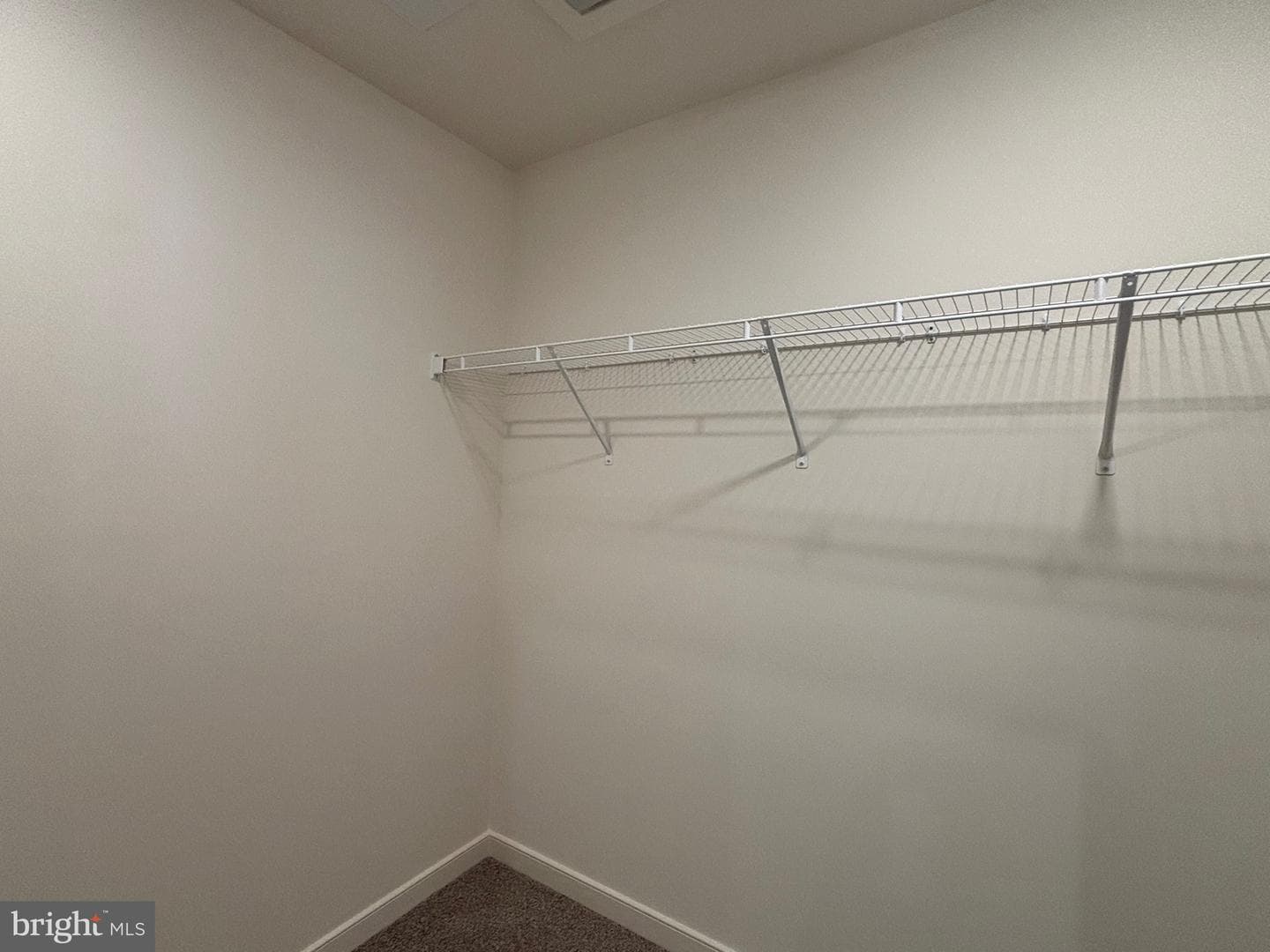 17998 Alicia Avenue photo 24