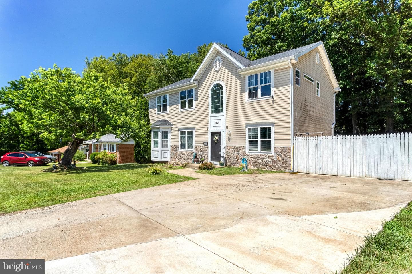3408 Beaumont Road photo 3