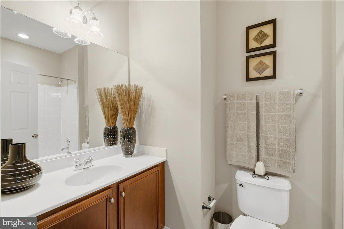 5808 Malvern Hill Court photo 59