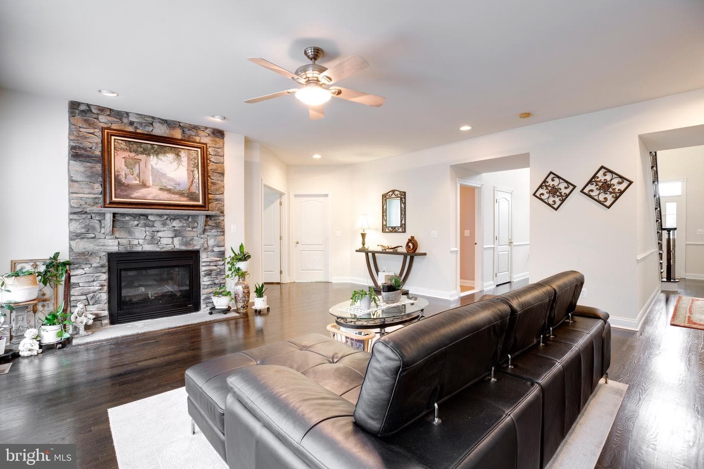 15613 Village Cove Place photo 13