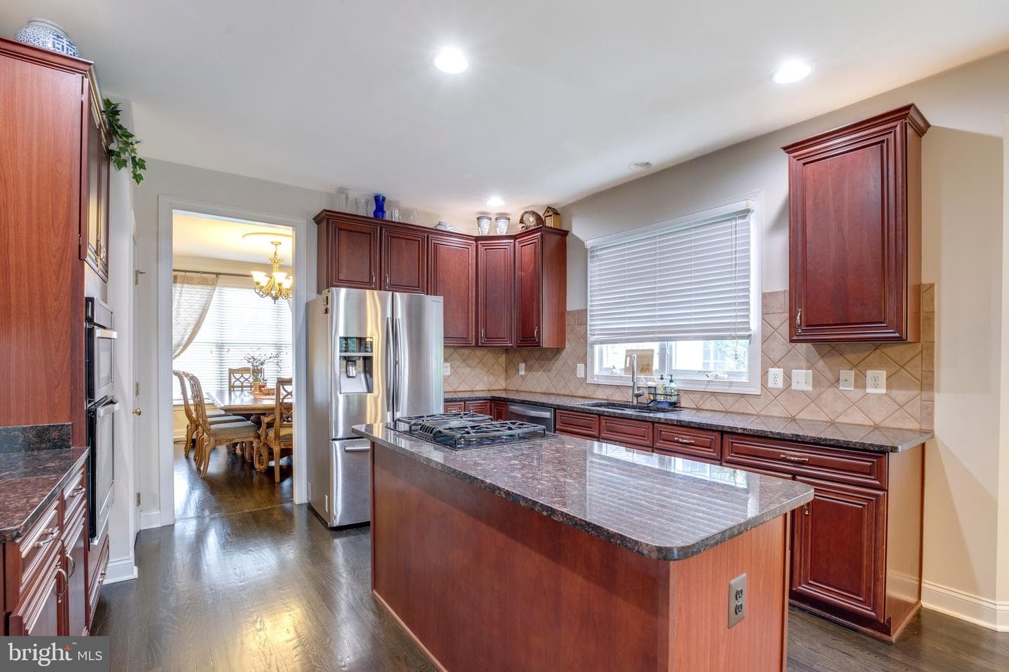 15613 Village Cove Place photo 17