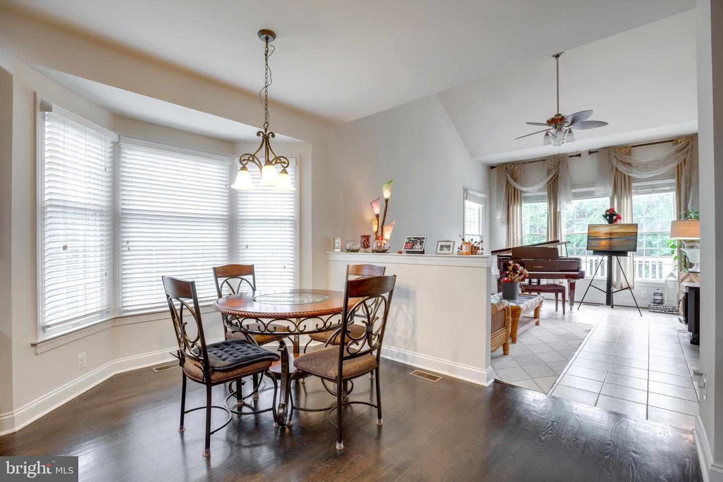 15613 Village Cove Place photo 23