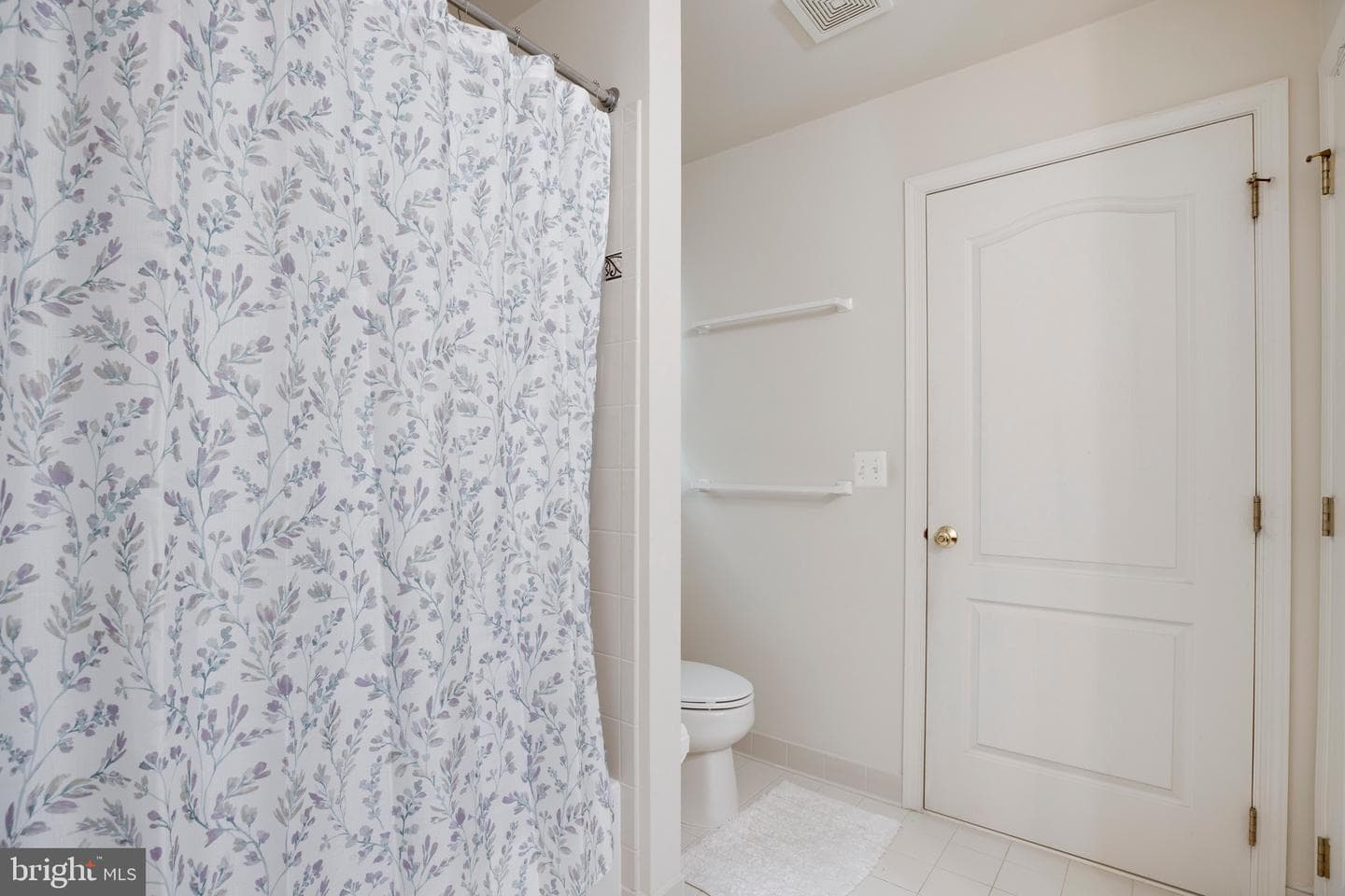 15613 Village Cove Place photo 32