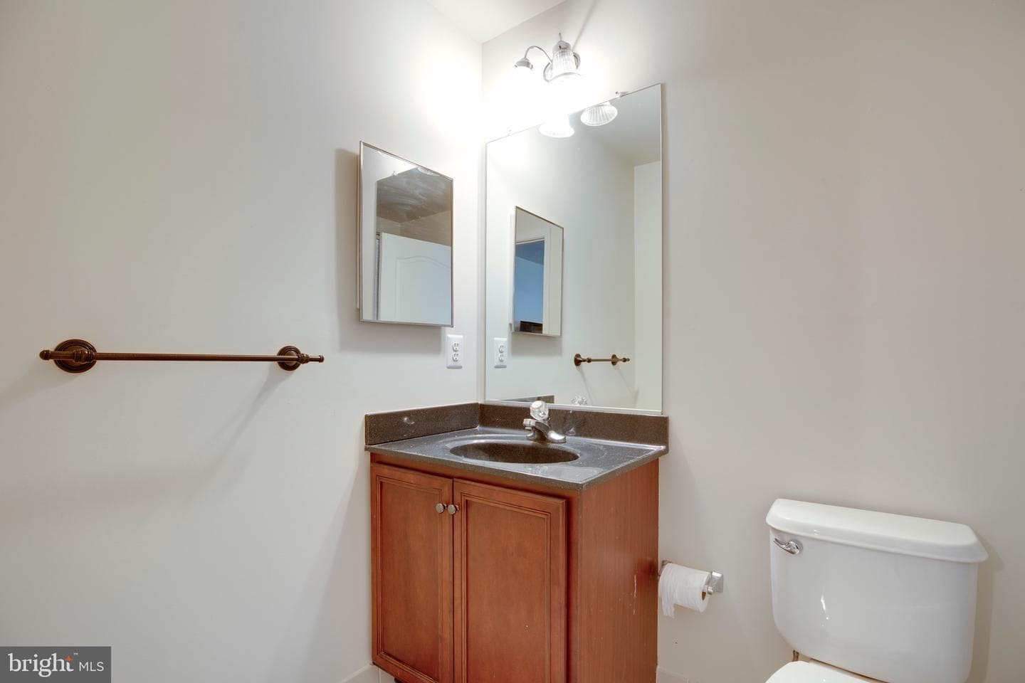 15613 Village Cove Place photo 37
