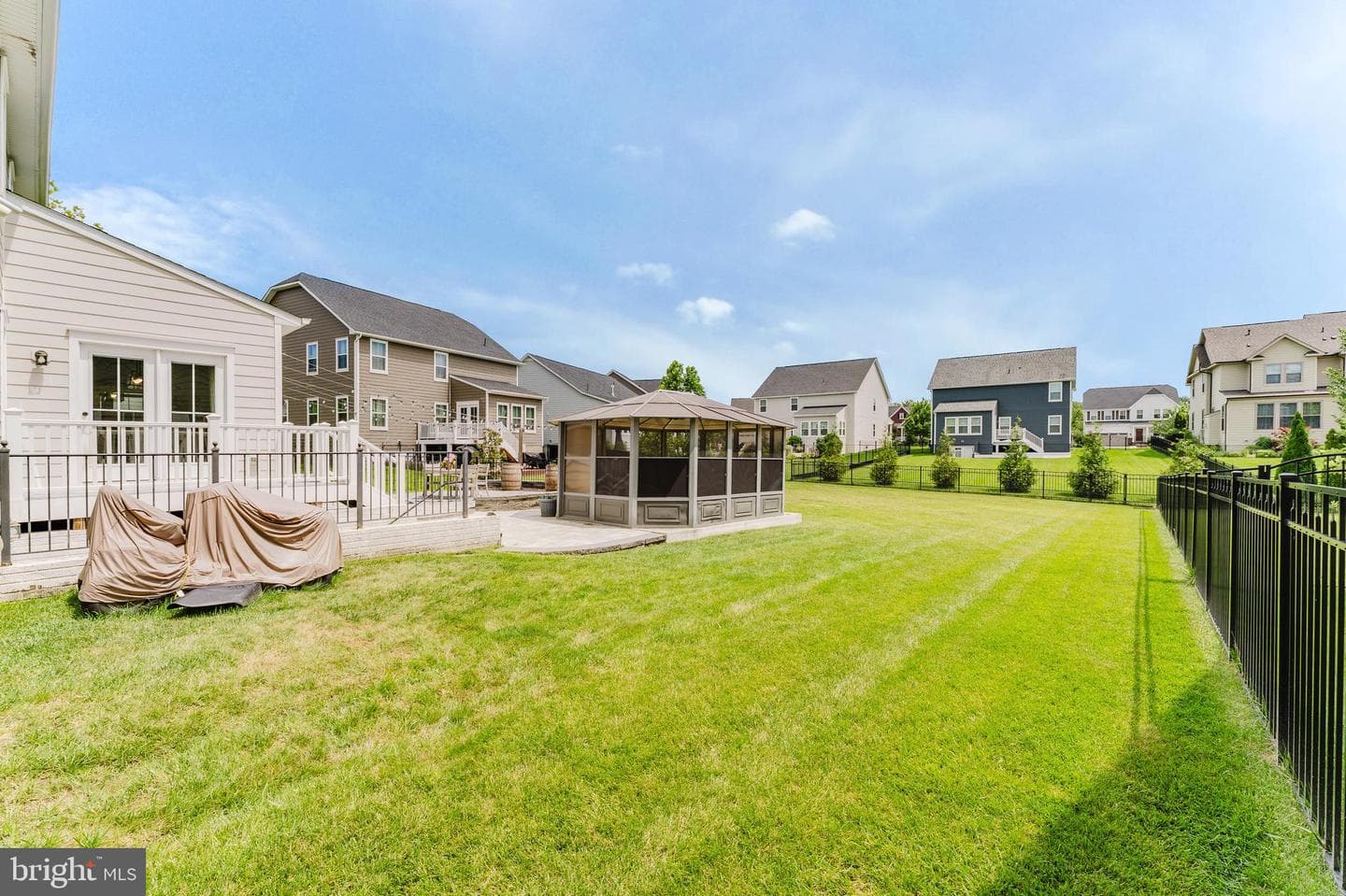 2557 Passionflower Court photo 60