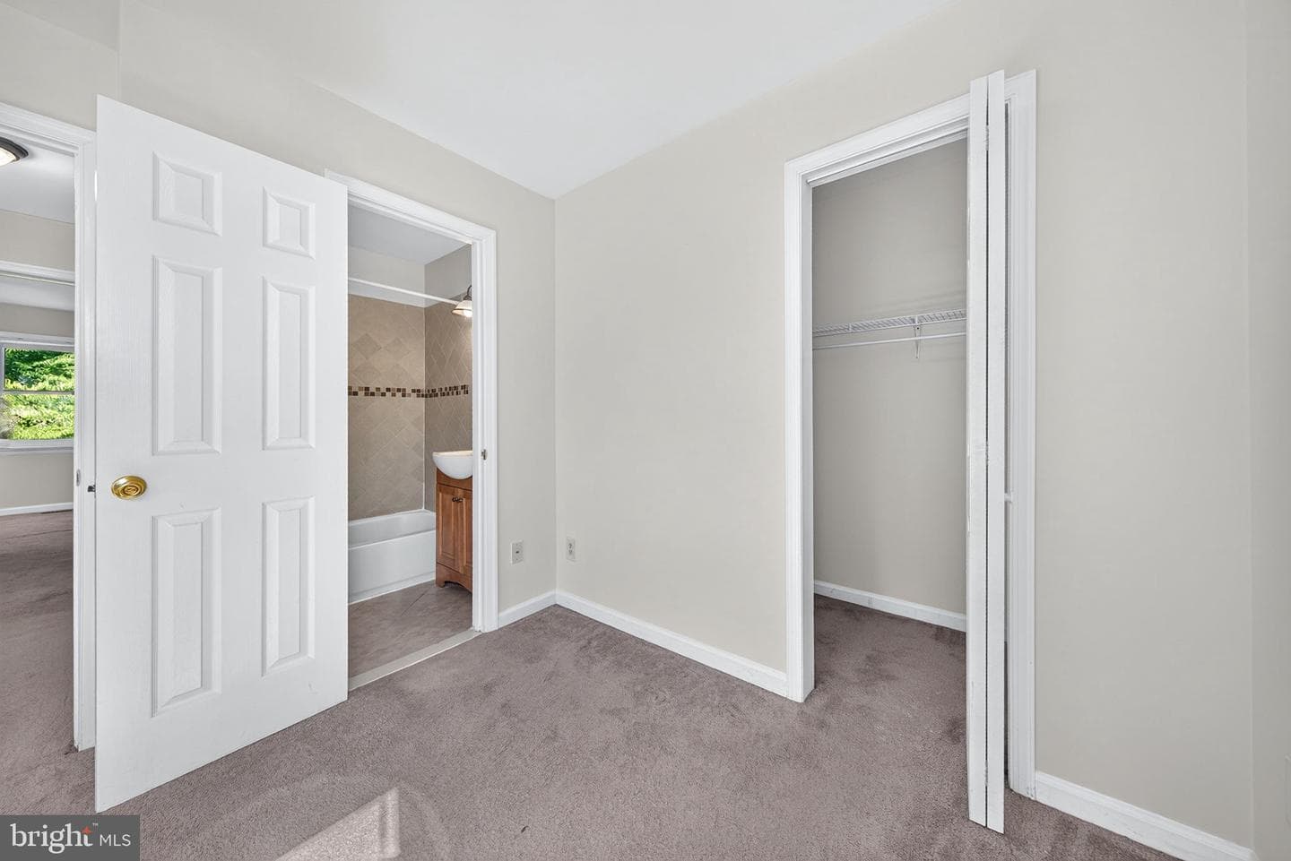8238 Wycliffe Court photo 33