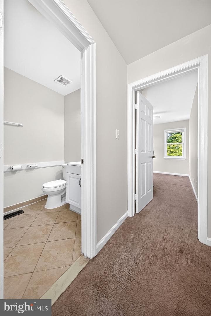8238 Wycliffe Court photo 37