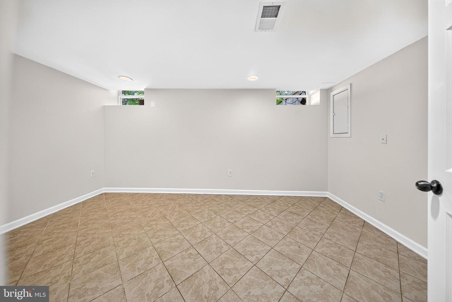 8238 Wycliffe Court photo 44