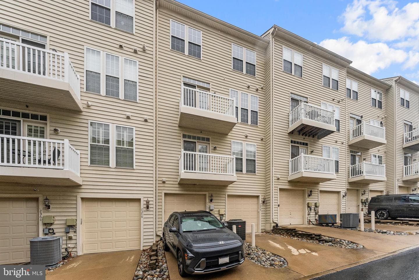 2370 Merseyside Drive photo 57