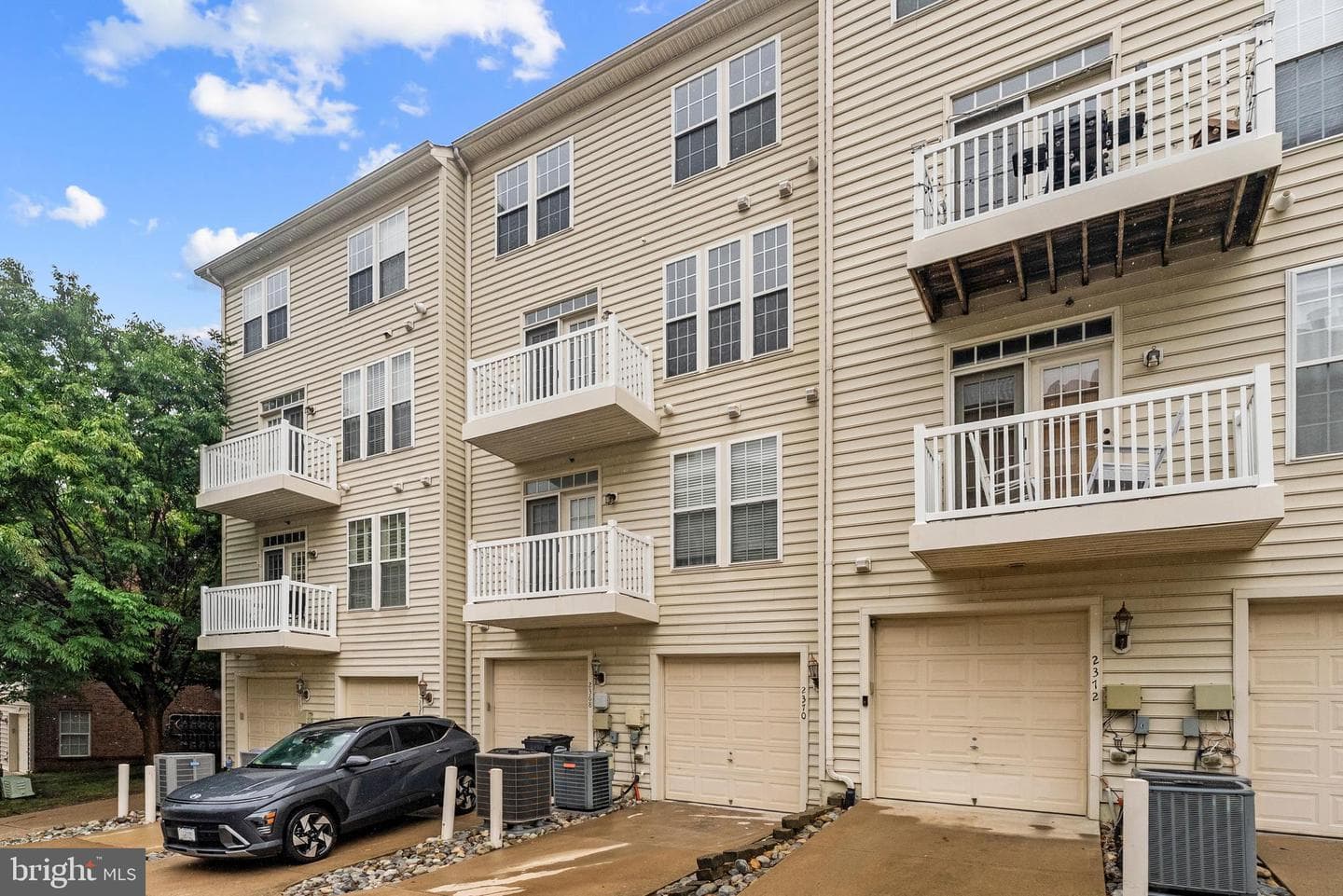 2370 Merseyside Drive photo 60