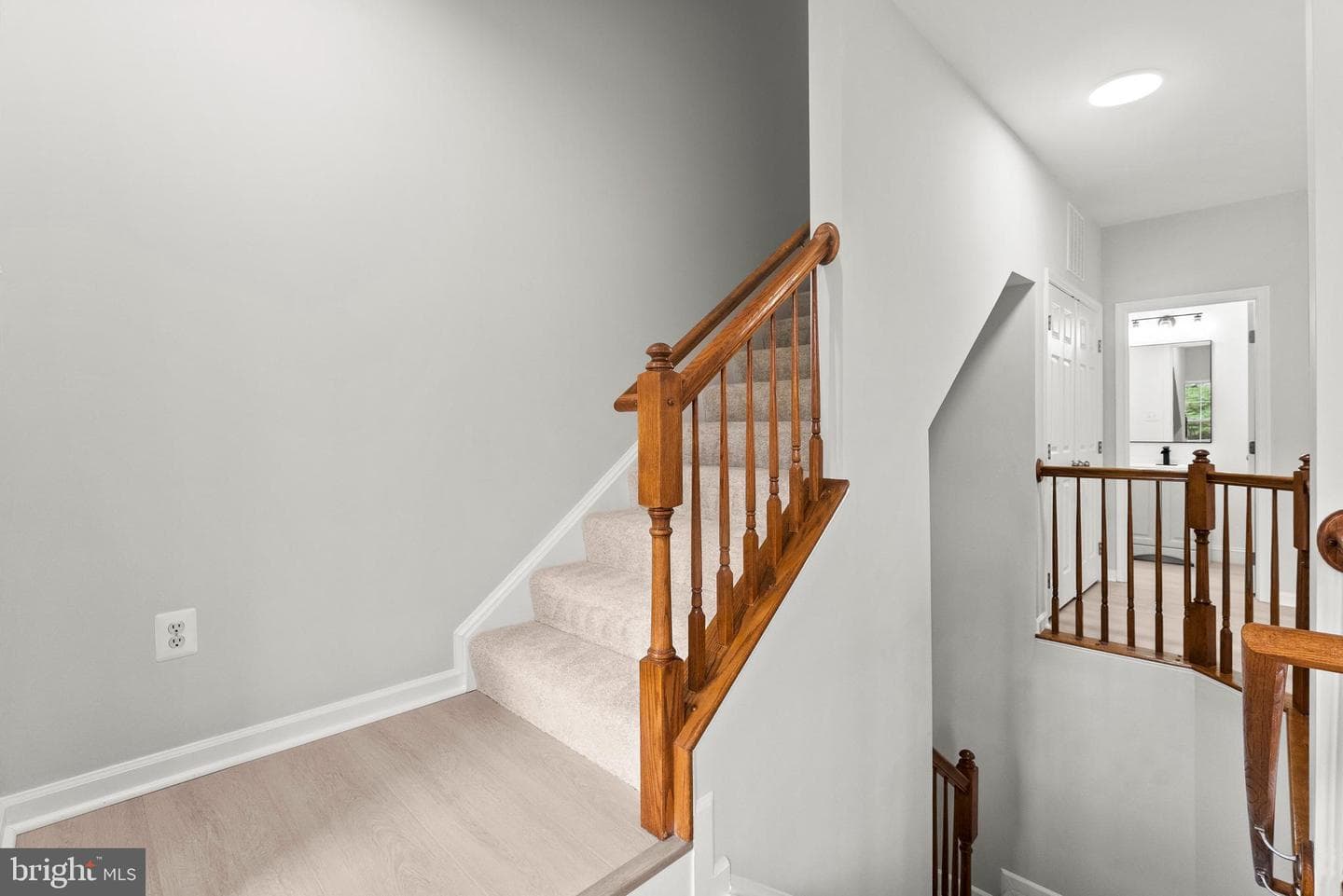 2370 Merseyside Drive photo 9