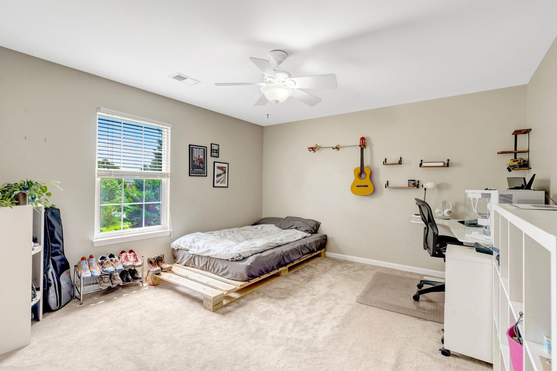 10019 Naughton Court photo 40