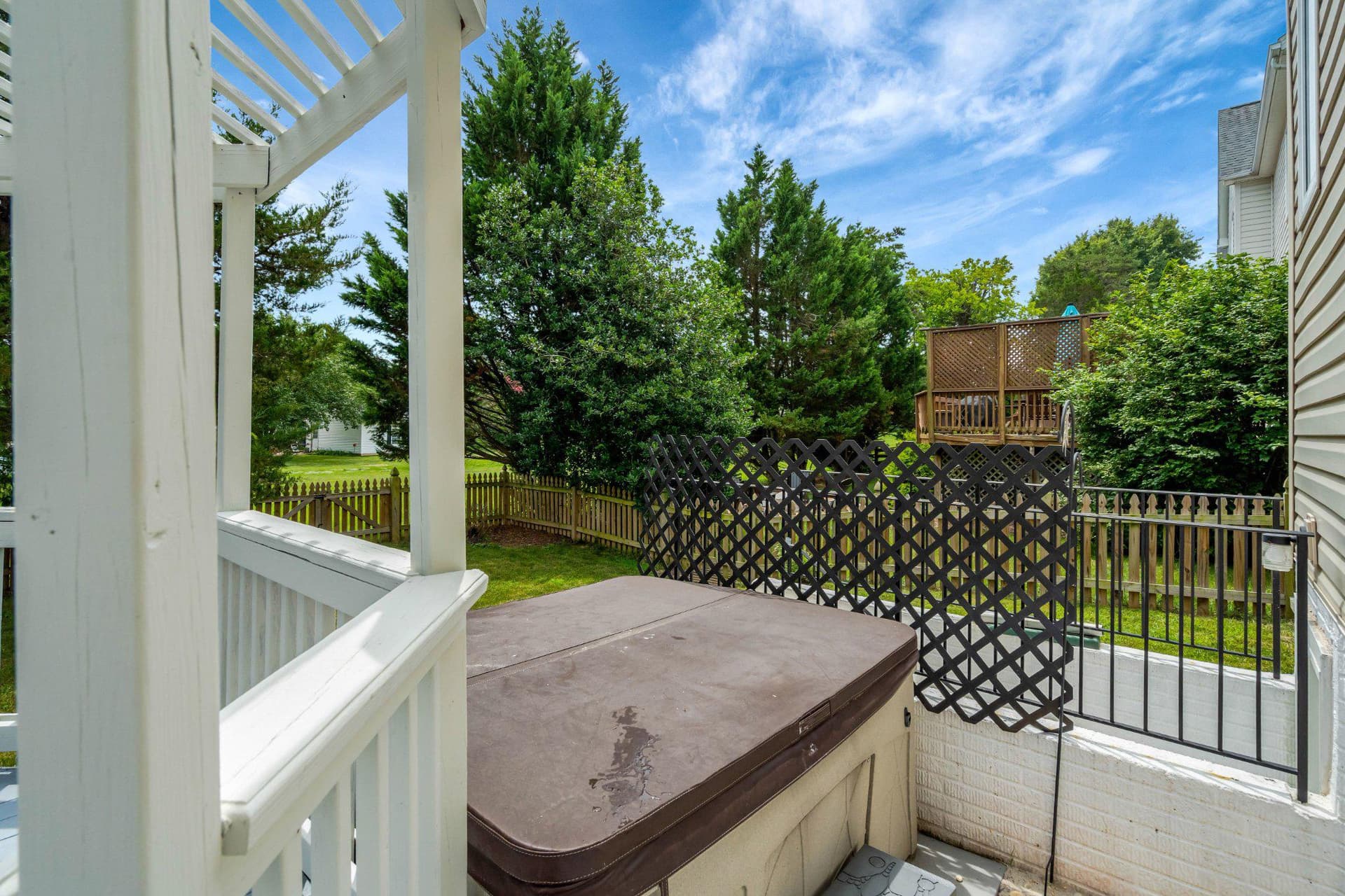 10019 Naughton Court photo 57