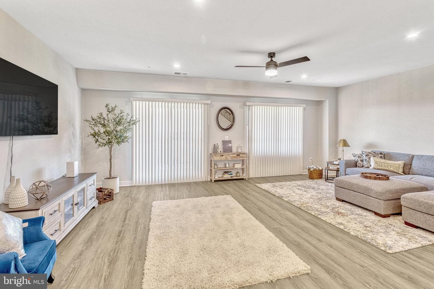 1669 Dunnington Place photo 35