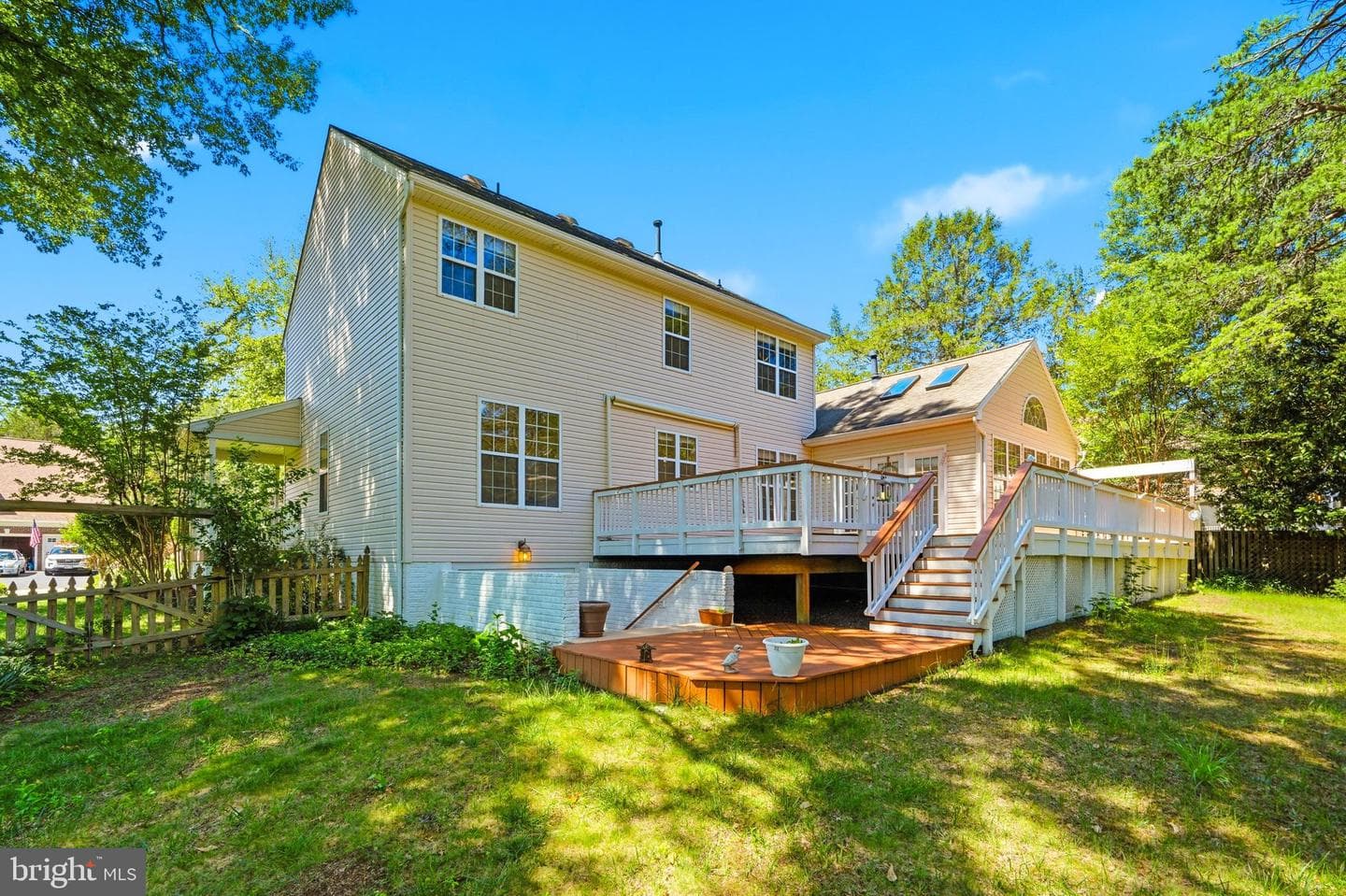 9451 Weathersfield Drive photo 80