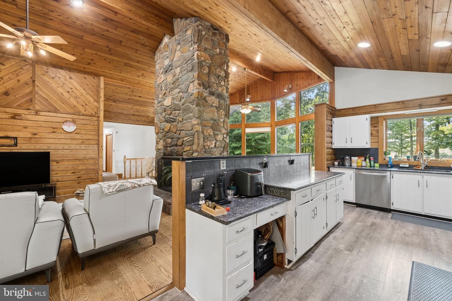 10904 Manley Road photo 15