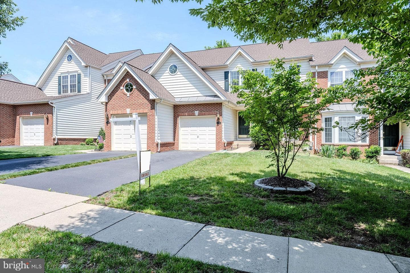 5506 Arrowfield Terrace photo 4