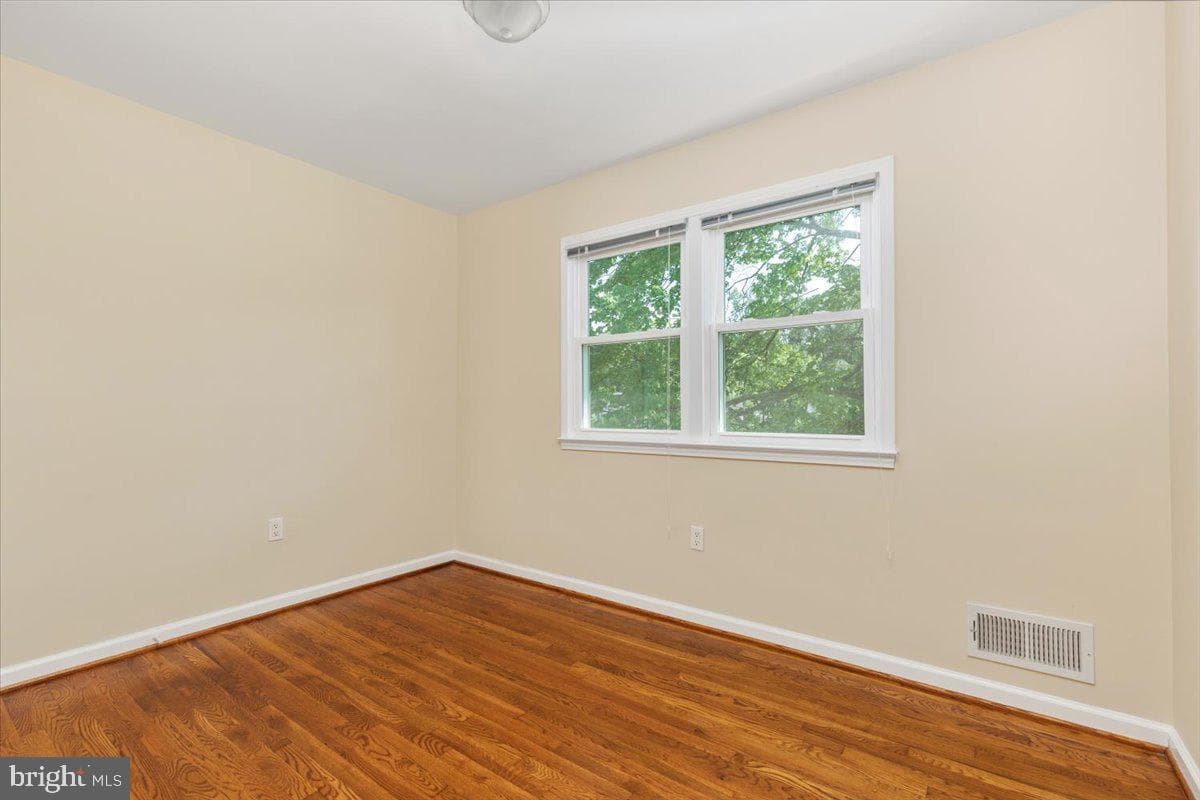 10008 Sudley Manor Drive photo 27