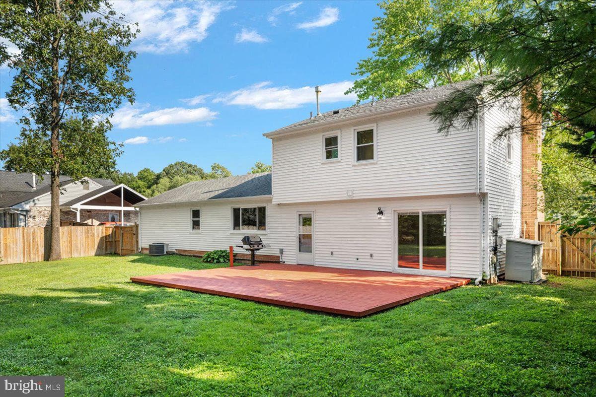 10008 Sudley Manor Drive photo 5
