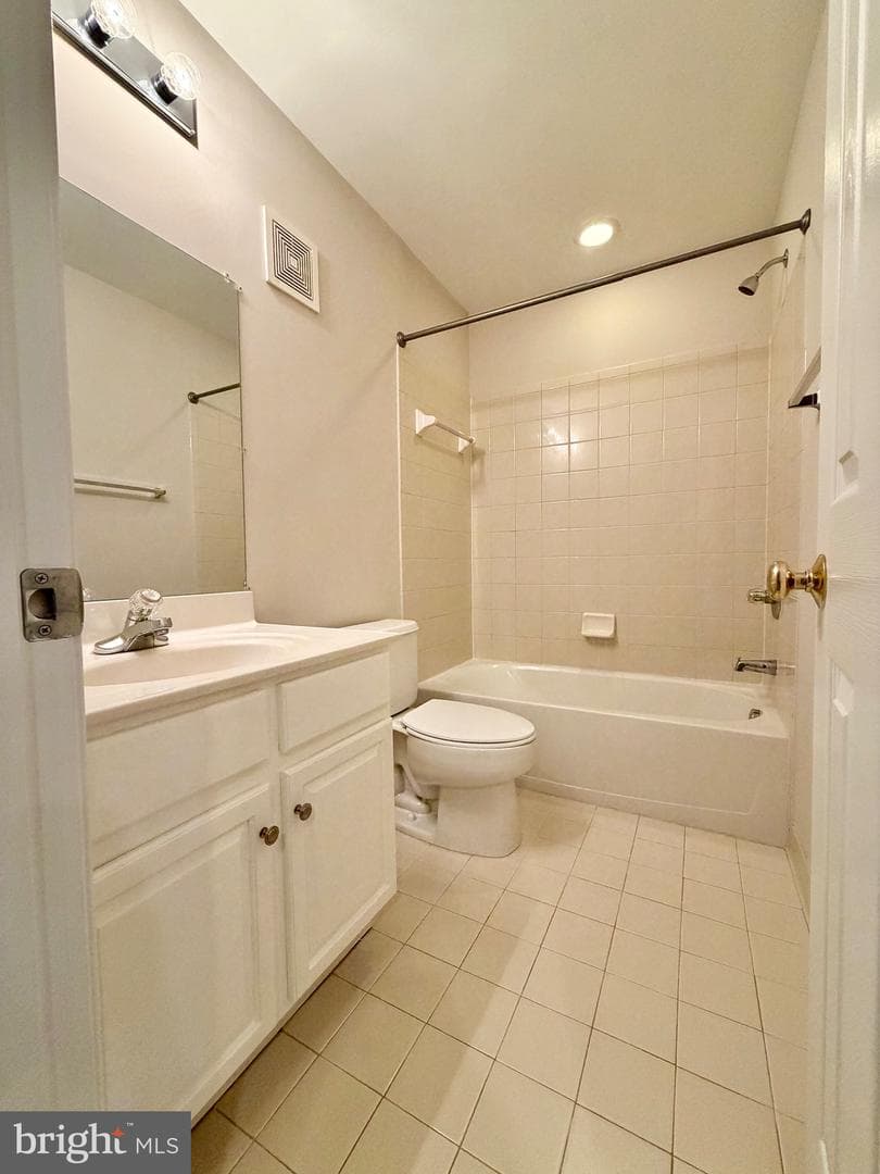 15519 Exmore Court photo 27