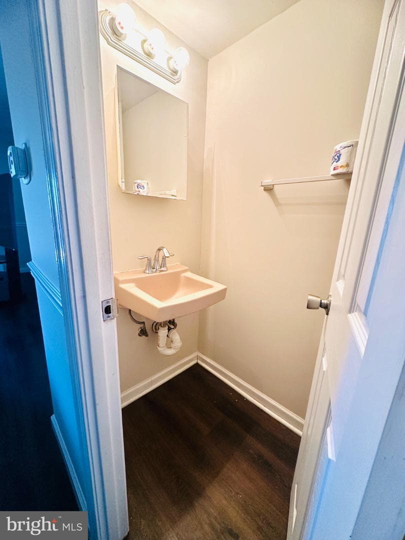 2909 Wetherburn Court photo 11
