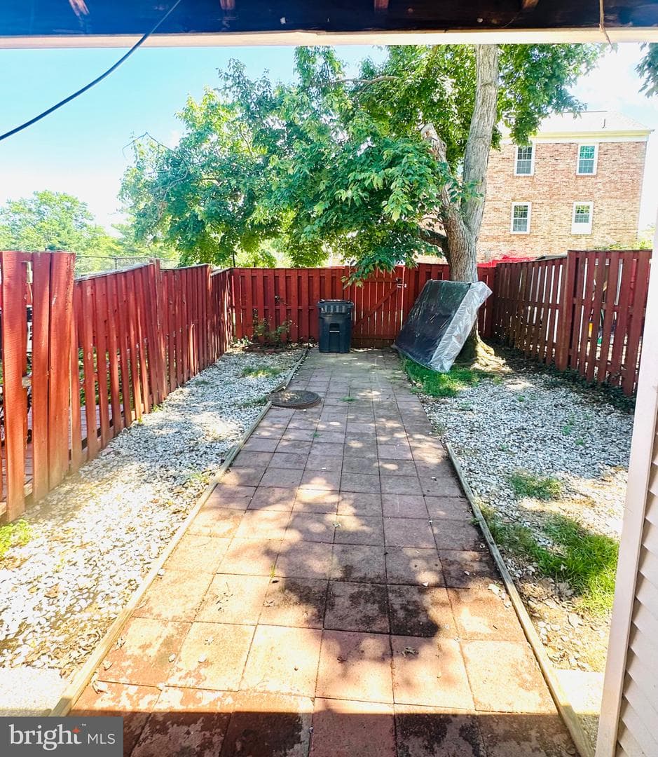 2909 Wetherburn Court photo 20