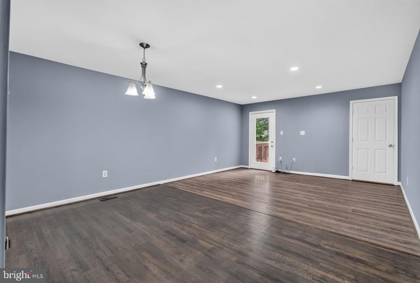 7606 Monitor Court photo 6