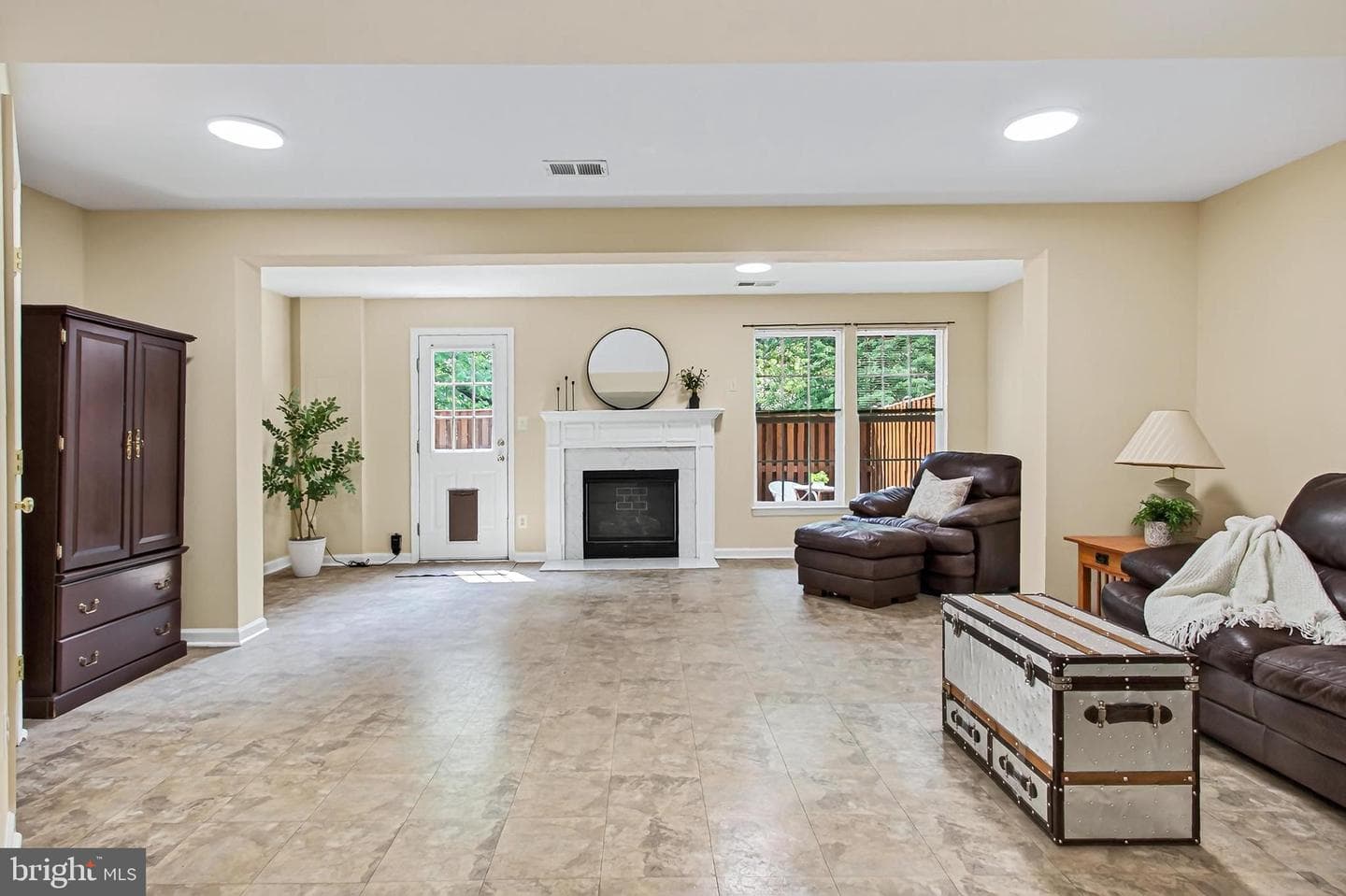 12460 Hadrians Court photo 36