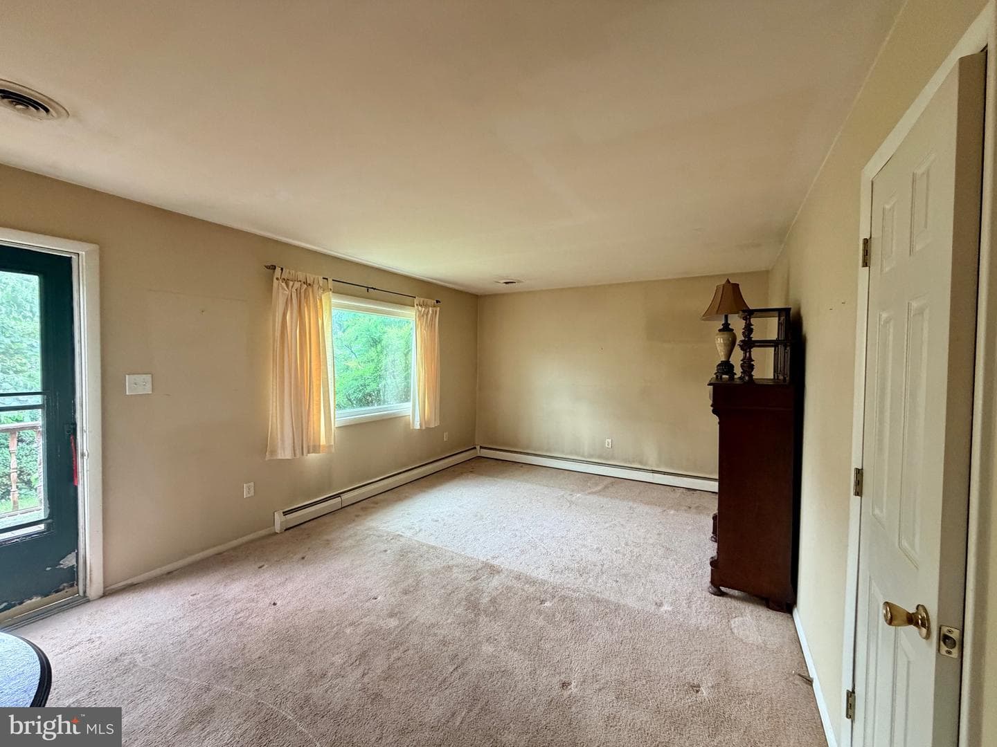 9615 Lafayette Avenue photo 3