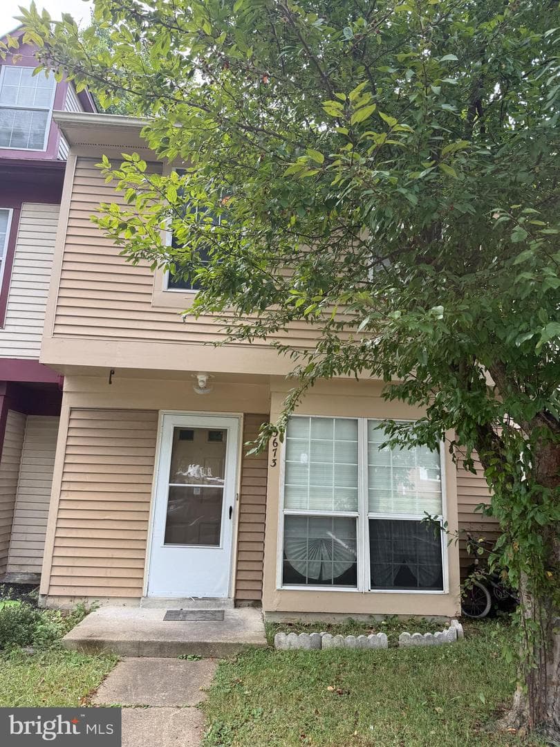 3673 Tavern Way, Triangle