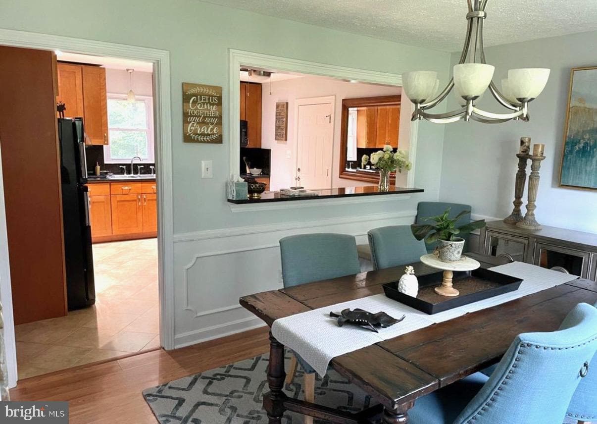 16052 Simon Kenton Road photo 5