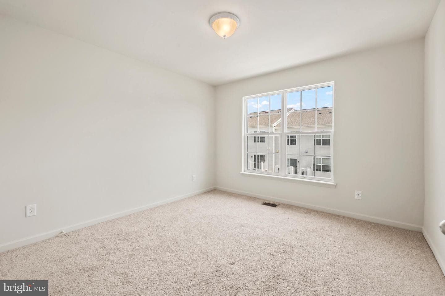 17028 Beveridge Drive photo 25