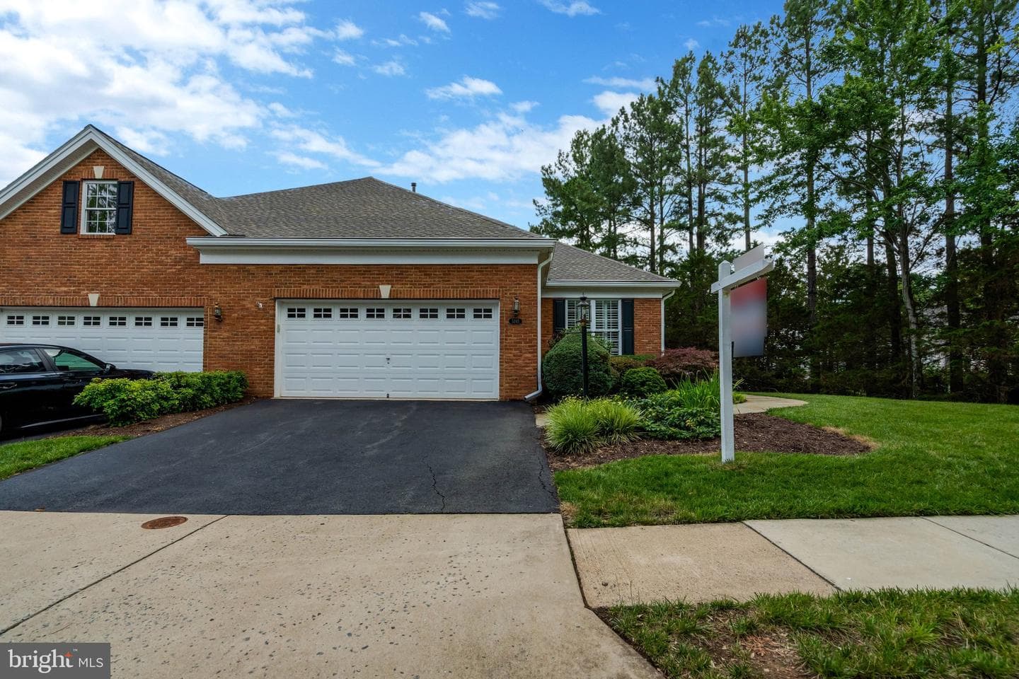 5245 Armour Ct, Haymarket