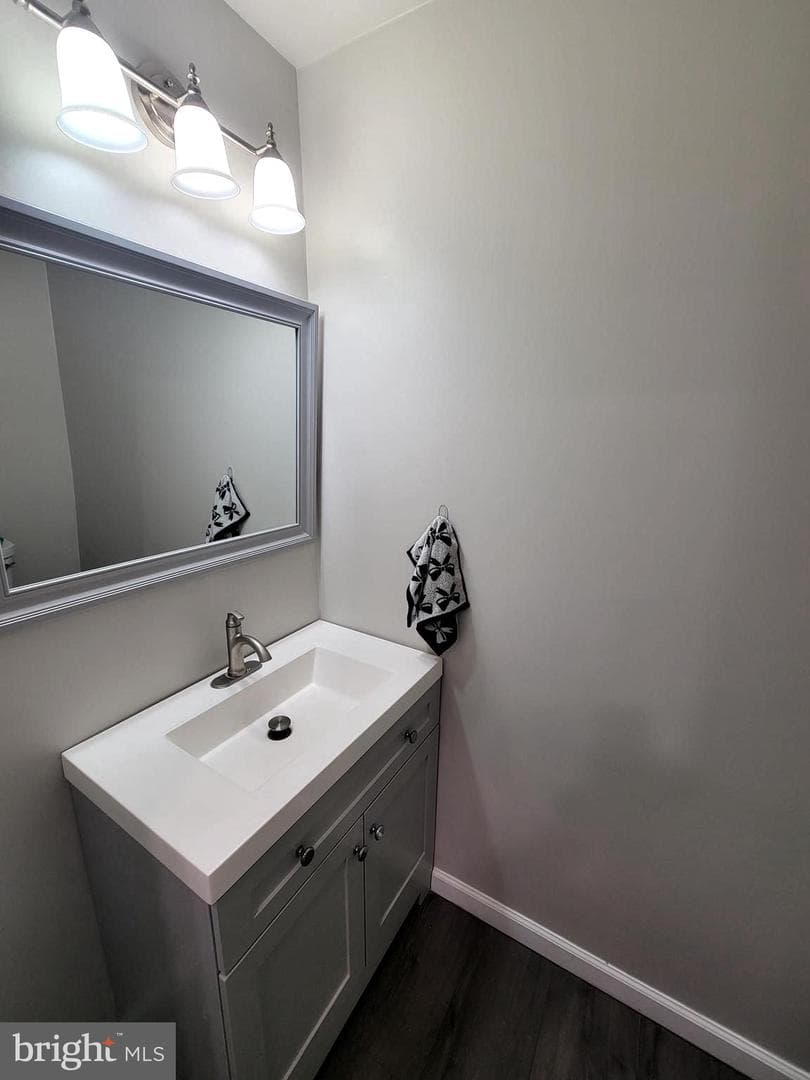 8521 Charnwood Court photo 29