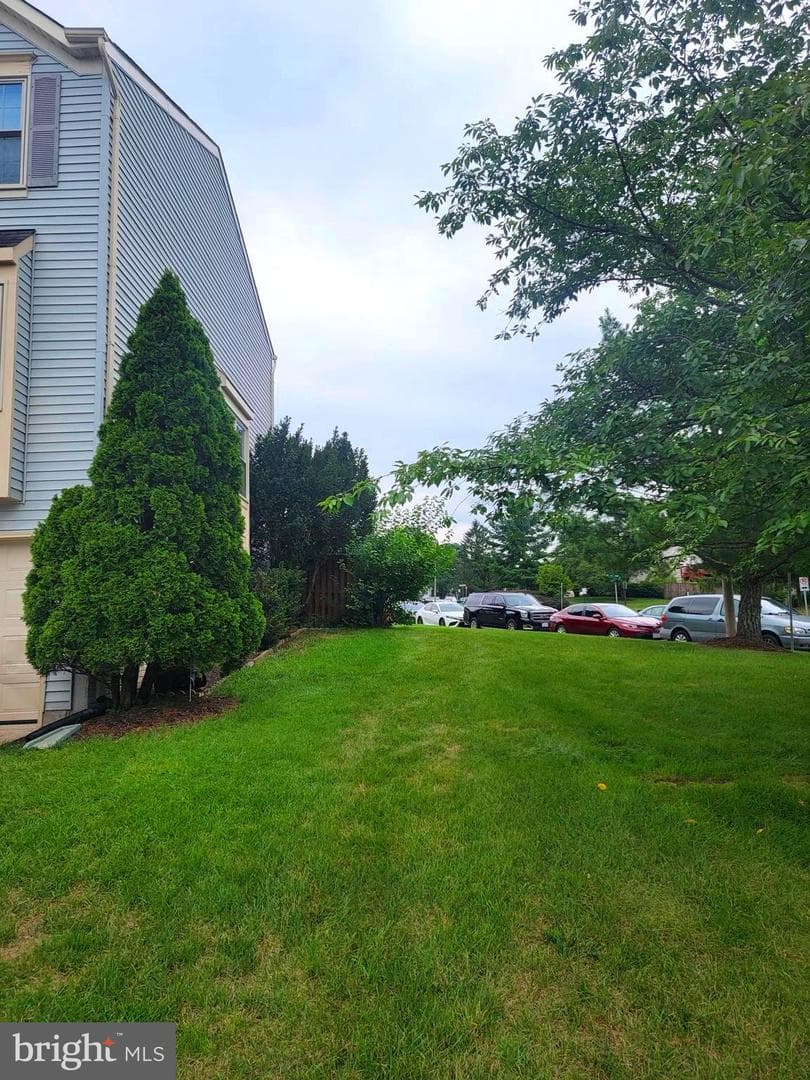 8521 Charnwood Court photo 43