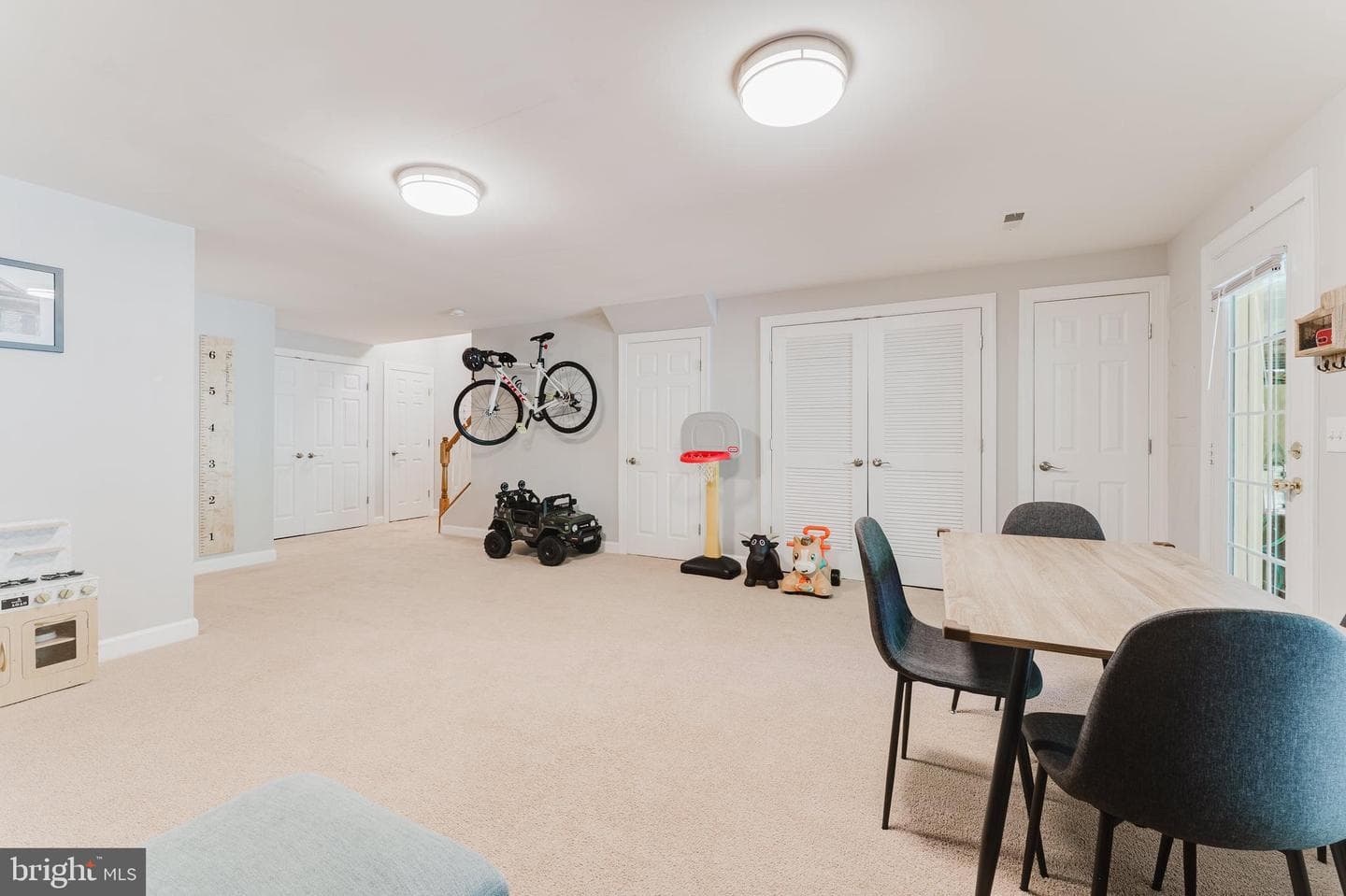 14144 Madrigal Drive photo 39