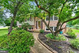 9601 Greenview Lane, Manassas