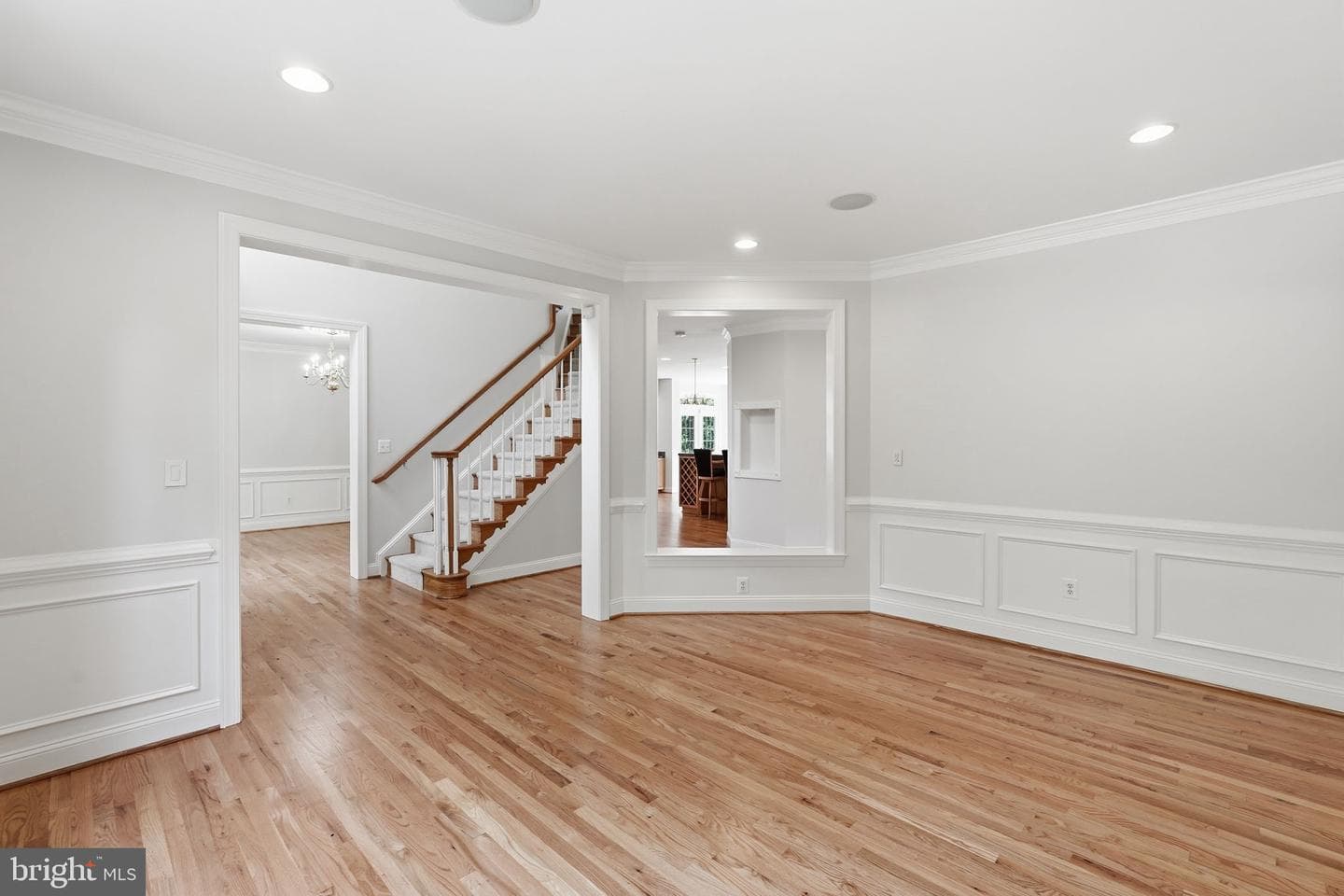 16671 Leocrie Place photo 3